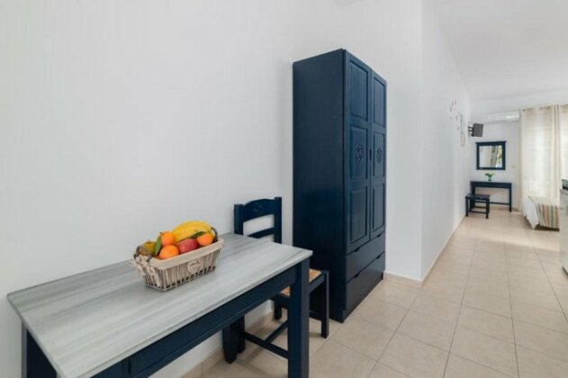 Kozas Superior Apartments - Photo3