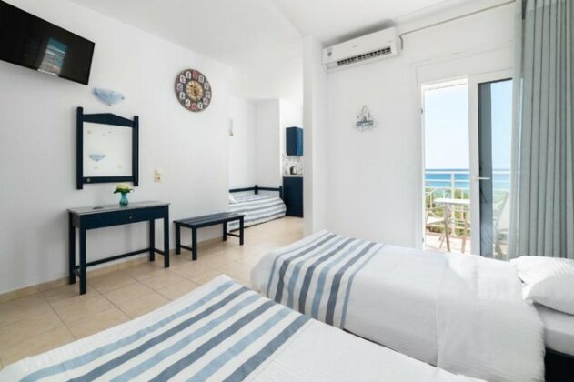 Kozas Superior Apartments - Photo4