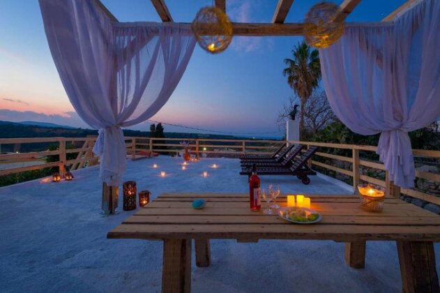 La Terrazza Villa - Photo2