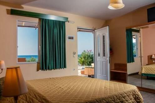 Limanaki Apartments - Photo5