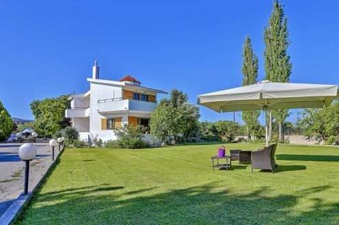 Maltezos Villa - Photo2