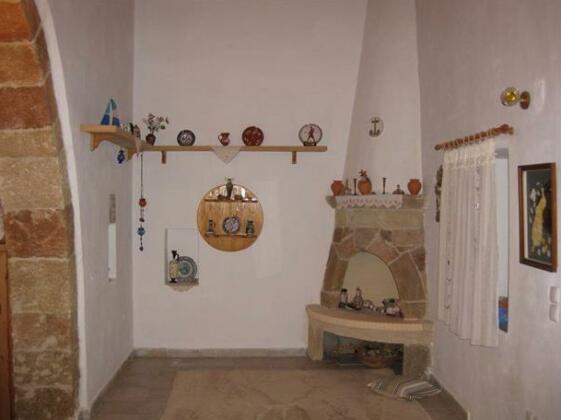 Melina's Traditional House - Photo5