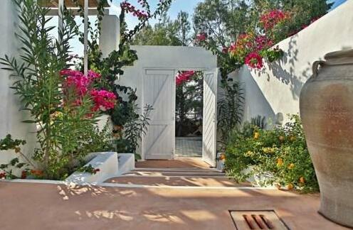 Meltemi Breeze Pool House - Photo2