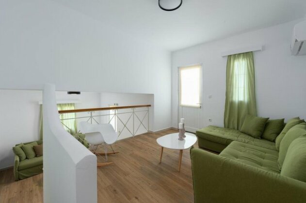 Milos Villas Pefkos - Photo3