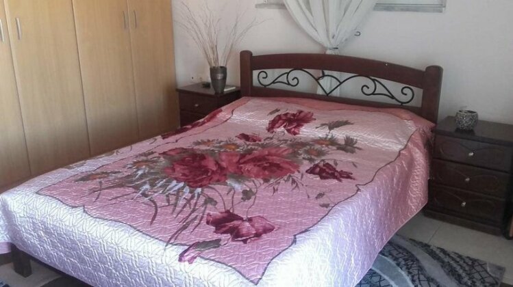 Olive Grove House