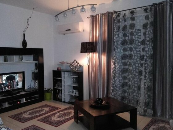 Olive Grove House - Photo3