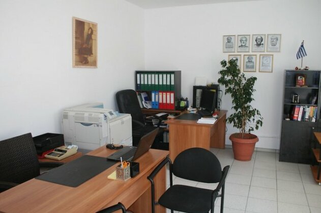 Pantheon Deluxe Apartments - Photo3