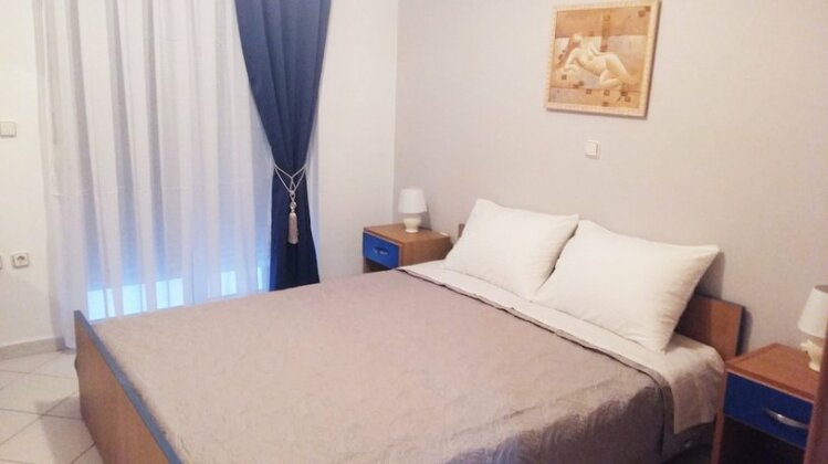 Pantheon Deluxe Apartments - Photo4
