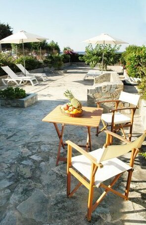Pefki Beach Front Villa - Photo4