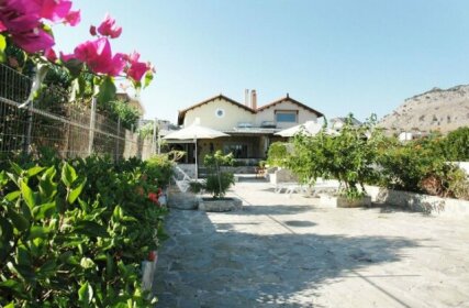 Pefki Beach Front Villa