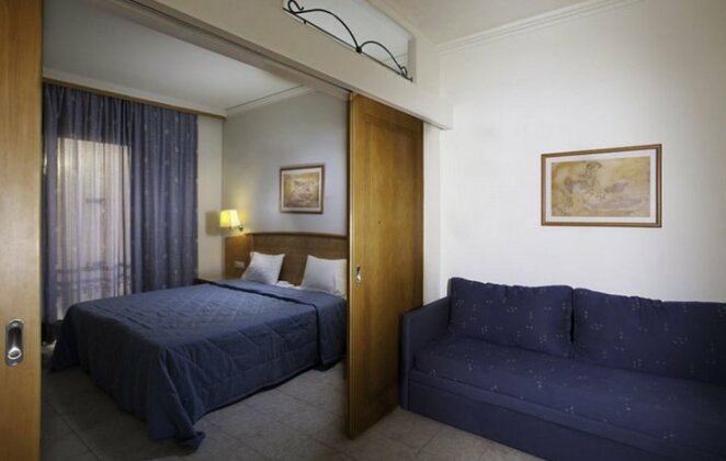 Pefkos Beach Hotel - Photo4