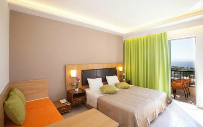 Pefkos Beach Studios & Apartments - Photo4