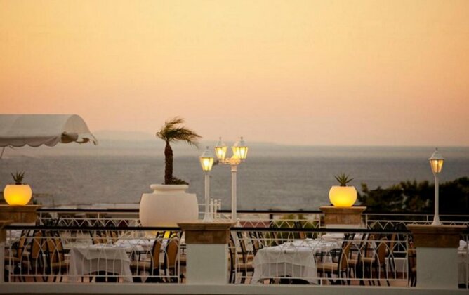 Pefkos Beach Studios & Apartments - Photo5