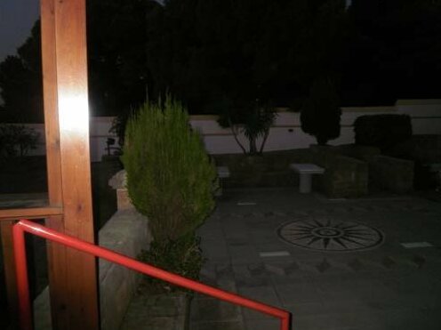 Pefkos Filoxenia - Photo2