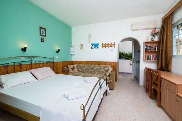 Poseidon Apartment Rhodes - Photo5