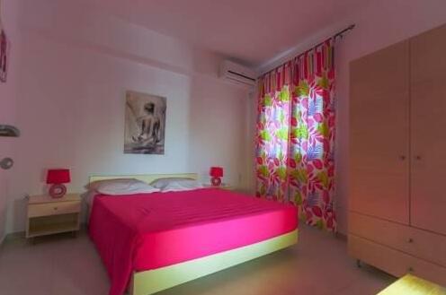 Replay Apartments - Photo2