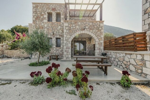 Salakos Villas - Photo3