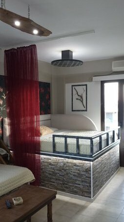 Takis Hotel Apartments - Photo5