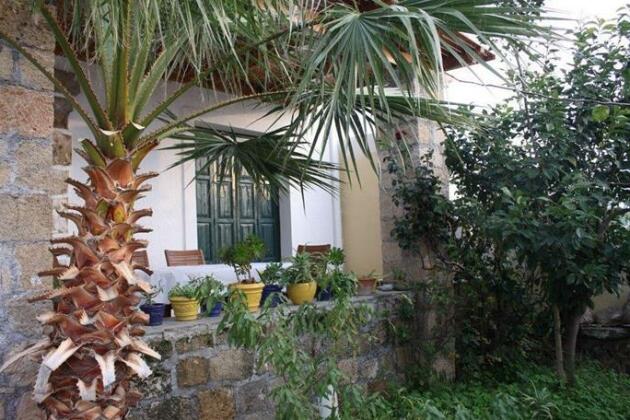 Theofilos House - Photo2