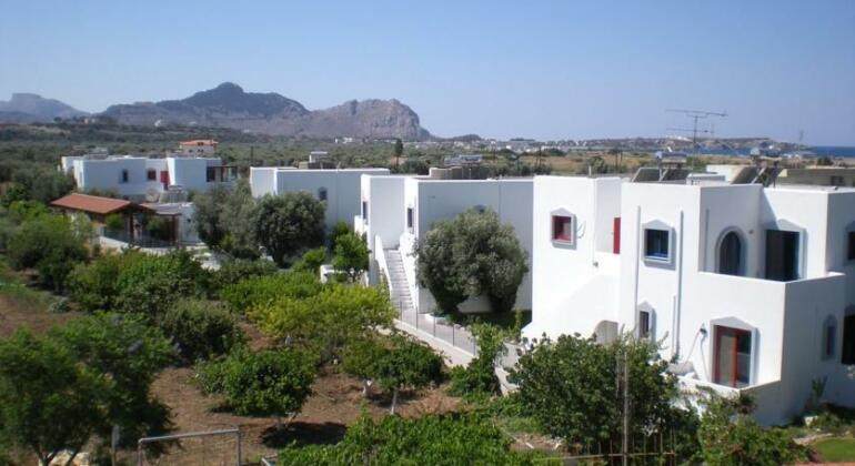 Triantafyllas Apartments - Photo2