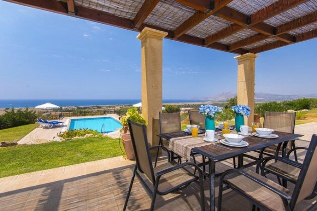 Villa Alexi - Photo5