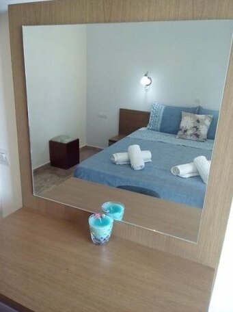 Livikon Studios & Rooms - Photo3