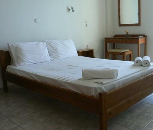 Santa Marina Apartments - Photo3