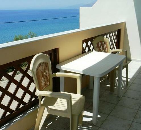 Santa Marina Apartments - Photo5