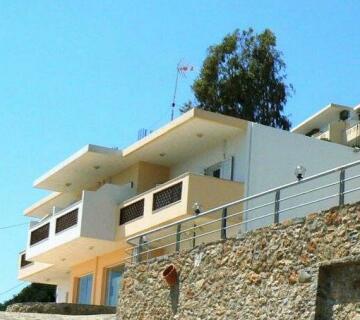 Santa Marina Apartments