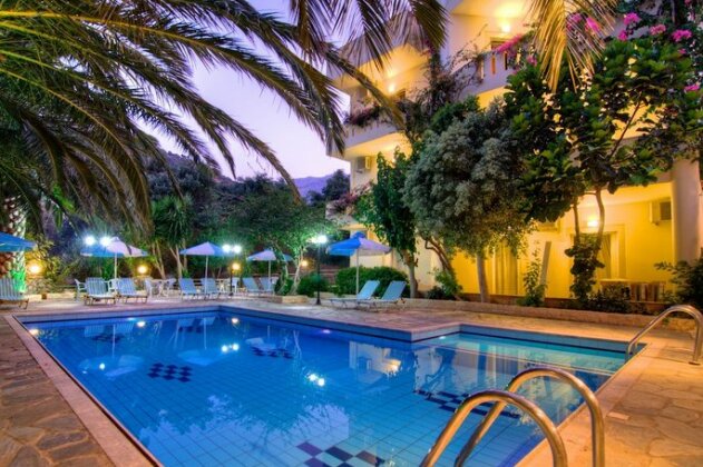 Sunrise Hotel & Apartments - Photo2