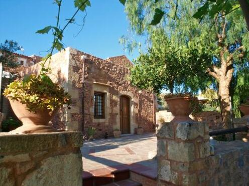 Aretaki Villas - Photo3