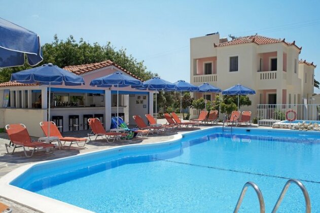 Aphrodite Hotel & Suites - Photo2