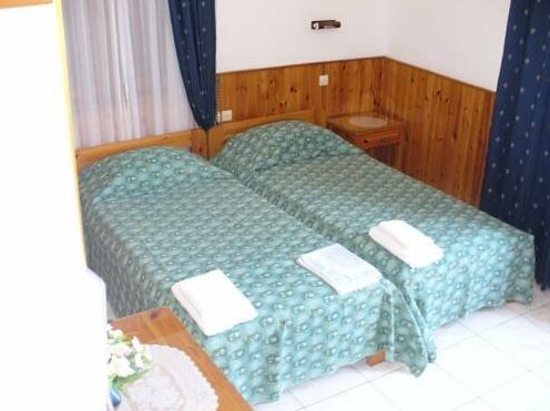 DeJa Vu Hotel Samos - Photo4