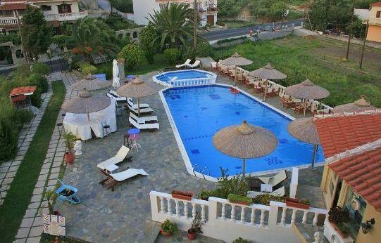 Kokkari Beach Hotel - Photo4