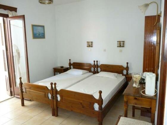 Pension Eleni Rooms - Photo2