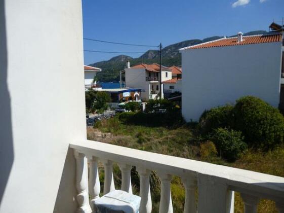 Pension Eleni Rooms - Photo4