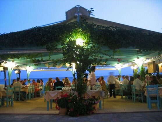 Poseidon Studios Samos - Photo2