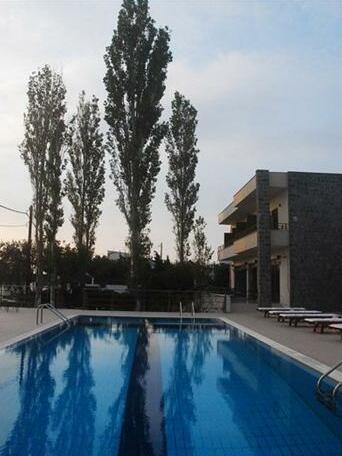 Niki Beach Hotel - Photo5