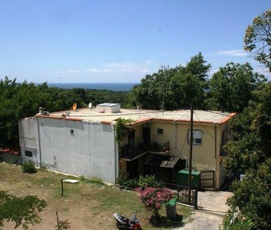 Studios La Kastania - Photo2