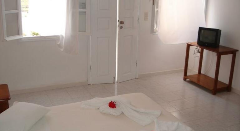 Abyssanto Villa - Photo5