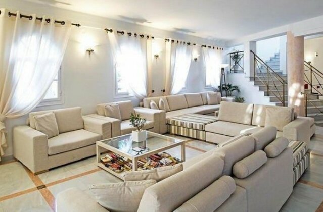 Aegean Plaza Hotel - Photo4