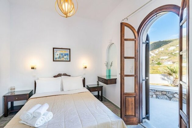 Agia Irini - Photo5