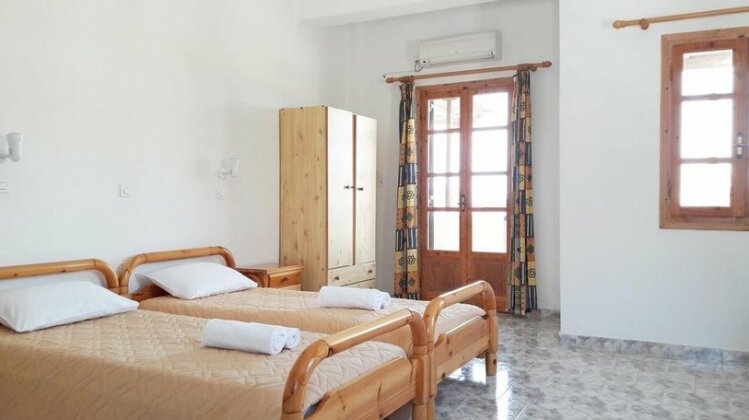 Almyra Villa - Photo3