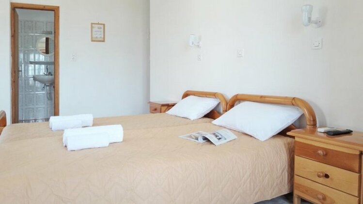 Almyra Villa - Photo4