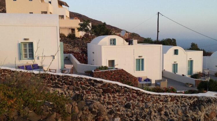 Alonistra Oia Houses - Photo2