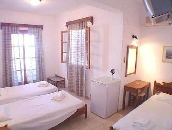Amaryllis Hotel Santorini - Photo3