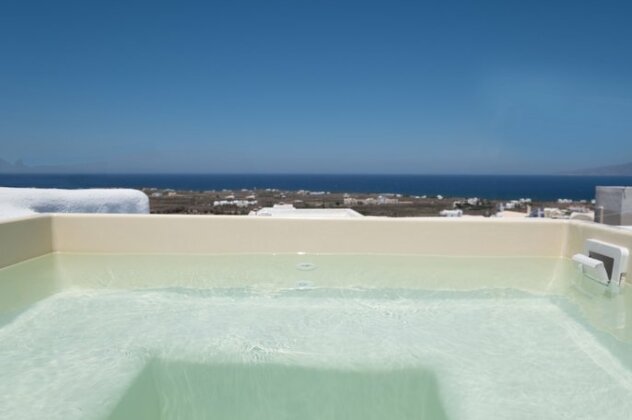Ambience Cave Villa - Photo2