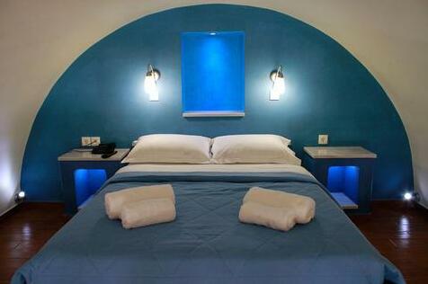 Amerisa Suites - Photo5