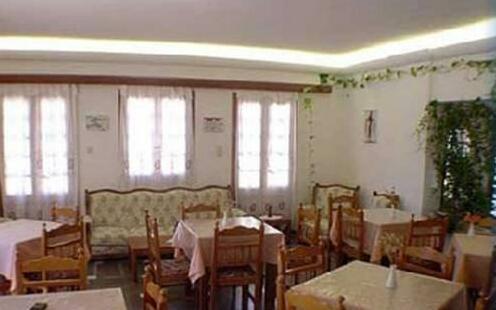 Anezina Villas Perissa - Photo3