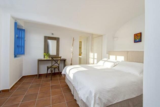 Annabel's Luxury Suites - Photo5